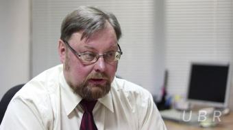 Експерт назвав умови, за яких долар в Україні коштуватиме 30 гривень