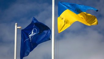 НАТО прокомментировало намерение Киева внести изменения в Конституцию
