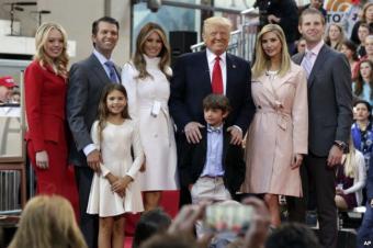 Дональду Трампу &ndash; 71. Як президент США святкував день народження