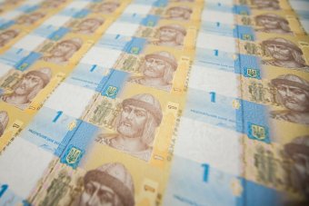 Гривня укрепляется на межбанке
