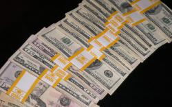The NBU called for the banks to enhance monitoring of cash transactions