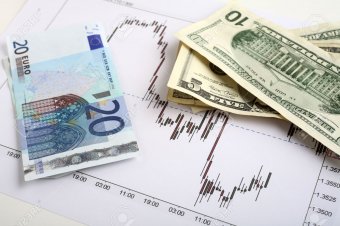 Межбанк открылся долларом по 25,71