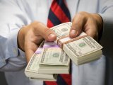 Назвали Топ-5 депутатов Украины с миллионными долгами