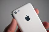 Apple выпустит iPhone с изогнутым дисплеем в следующем году
