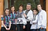 Порошенко об иностранном образовании сына: Я не хочу видеть своих детей мажорами