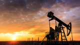 Нафта дешевшає після зростання напередодні