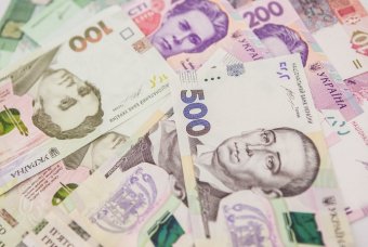 Курс гривні на міжбанку суттєво зміцнився