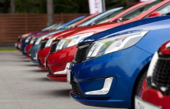 Скільки українці витратили на нові автомобілі у 2017 році: вражаюча сума