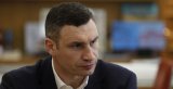 В ночь на субботу Кличко проверял, как коммунальные службы убирают столицу от снега