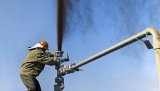 Ціни на нафту знижуються після зростання напередодні