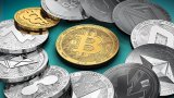Криптовалюти зростають: біткоїн тримається нижче 10 тисяч доларів