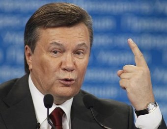 РФ продлила право пребывания Януковича в стране