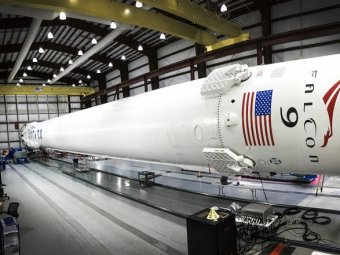 SpaceX модифицирует вторую ступень Falcon 9, США