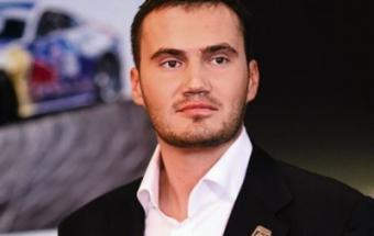 ЄС зняв санкції з загиблого сина Януковича