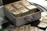 Украина заплатила кредиторам 444 миллиона долларов