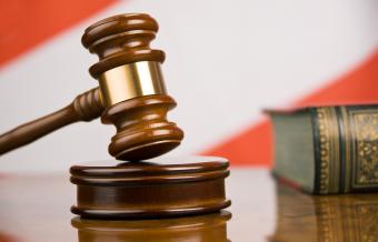 В Адміністрації президента заявили що ВРЮ реорганізують у Вищу раду правосуддя