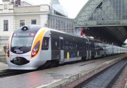 Ukrzaliznytsia refuses to compensate passengers the fare in case Hyundai trains break down