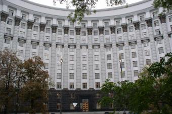 Кабмин хочет продать &laquo;Артемсоль&raquo;, &laquo;Укрспирт&raquo; и &laquo;Большевик&raquo; в 2017 году