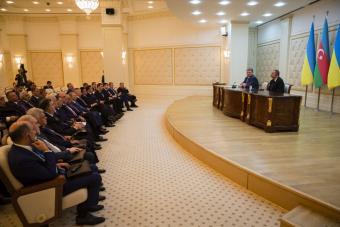 Президенты Украины и Азербайджана договорились об усилении торгово-экономического сотрудничества между государствами