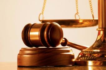 ВР направила в КС проект изменений в Конституцию в части правосудия