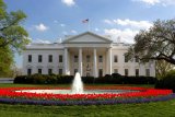 Білий дім перевіряє, як Іванка Трамп та її чоловік використовують пошту