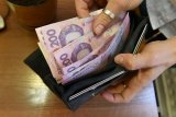 Большинство украинцев недовольны своей зарплатой - опрос