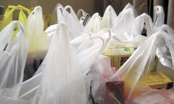 Казахстан має намір впровадити поетапну заборону на реалізацію поліетиленових пакетів