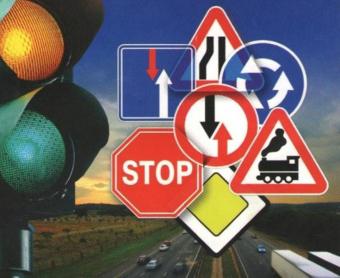 В парламенте изменили правила дорожного движения относительно поворотов на перекрестках