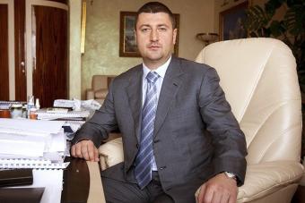 Cуд заарештував 700 мільйонів гривень компанії Бахматюка
