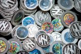 Криптовалюты растут: биткоин перевалил за 11 тысяч долларов