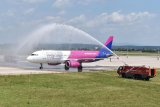 Wizz Air заявил, что новые рейсы из Киева в Брюссель и Париж не открывал