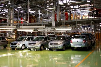 &laquo;АвтоВАЗ&raquo; переходит на четырехдневную рабочую неделю