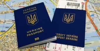 Який відсоток українців не хоче переїжджати за кордон