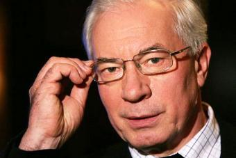 СБУ: Азаров спонсирует протесты в Украине
