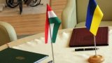 Венгрия согласилась на переговоры о законе про язык образования
