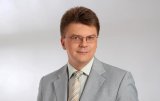 Молодежному министру Жданову начислили зарплату, которая в разы превышает его оклад