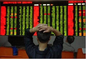Міжбанк відкрився доларом по 26,46