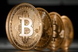 Что отличает bitcoin от финансовых пирамид
