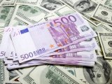 Гривня на открытии межбанка теряет позиции