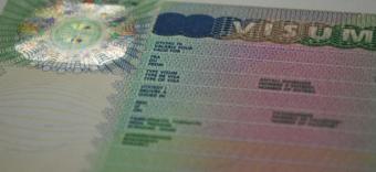 Foreign Ministers of Ukraine and Romania to Sign Agreement on Cancellation of Payment for Long-term Visas Today