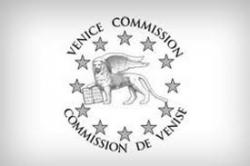 Law on referendum threatens stability in Ukraine - Venice Commission