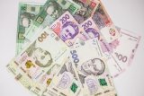 Міжбанк відкрився зміцненням гривні
