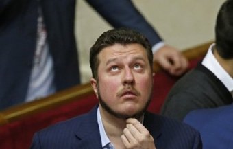 Антикорупційна прокуратура підозрює нардепа у привласненні мільярда доларів