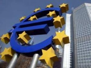 Euro-Zone Business Activity Falls in March