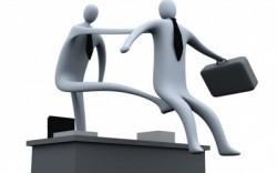 При увольнении работнику компенсируют и основной, и дополнительный отпуска