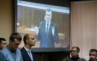 Оболонський суд заборонив Януковичу включатися скайпом