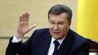 С Путиным общаюсь через аппарат - Янукович