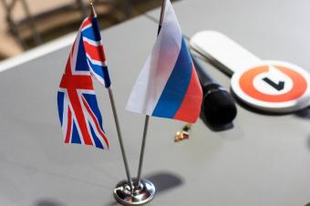 Великобритания решила пойти на улучшение отношений с Россией