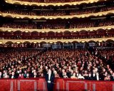 Мировые звезды бесплатно споют в Киеве
