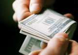 Один з керівників виконкому міськради на Київщині вимагав 30 тис. дол. хабара